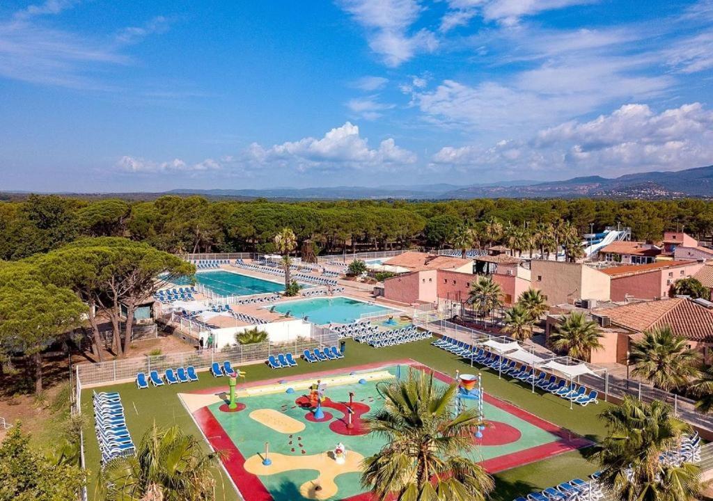 Mobil-Home Camping Oasis Roquebrune-sur Argens Esterno foto